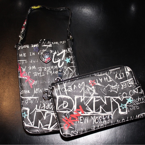 DKNY Ashlee Graffiti Tote Bag NYC Black Multicolor Women’s Purse - Picture 7 of 7